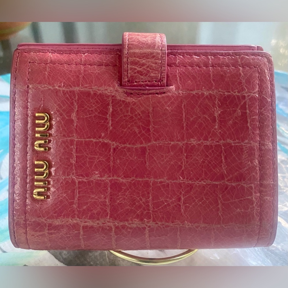 MIU MIU Pink Croc Trifold Wallet | - Picture 5 of 14